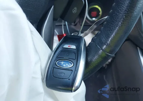 2020 Subaru Outback Limited Xt z USA, uszkodzony, nr VIN 4S4BTGND9L3199634